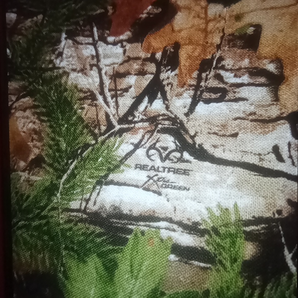 Real Tree Fabric - Picture 2 of 2